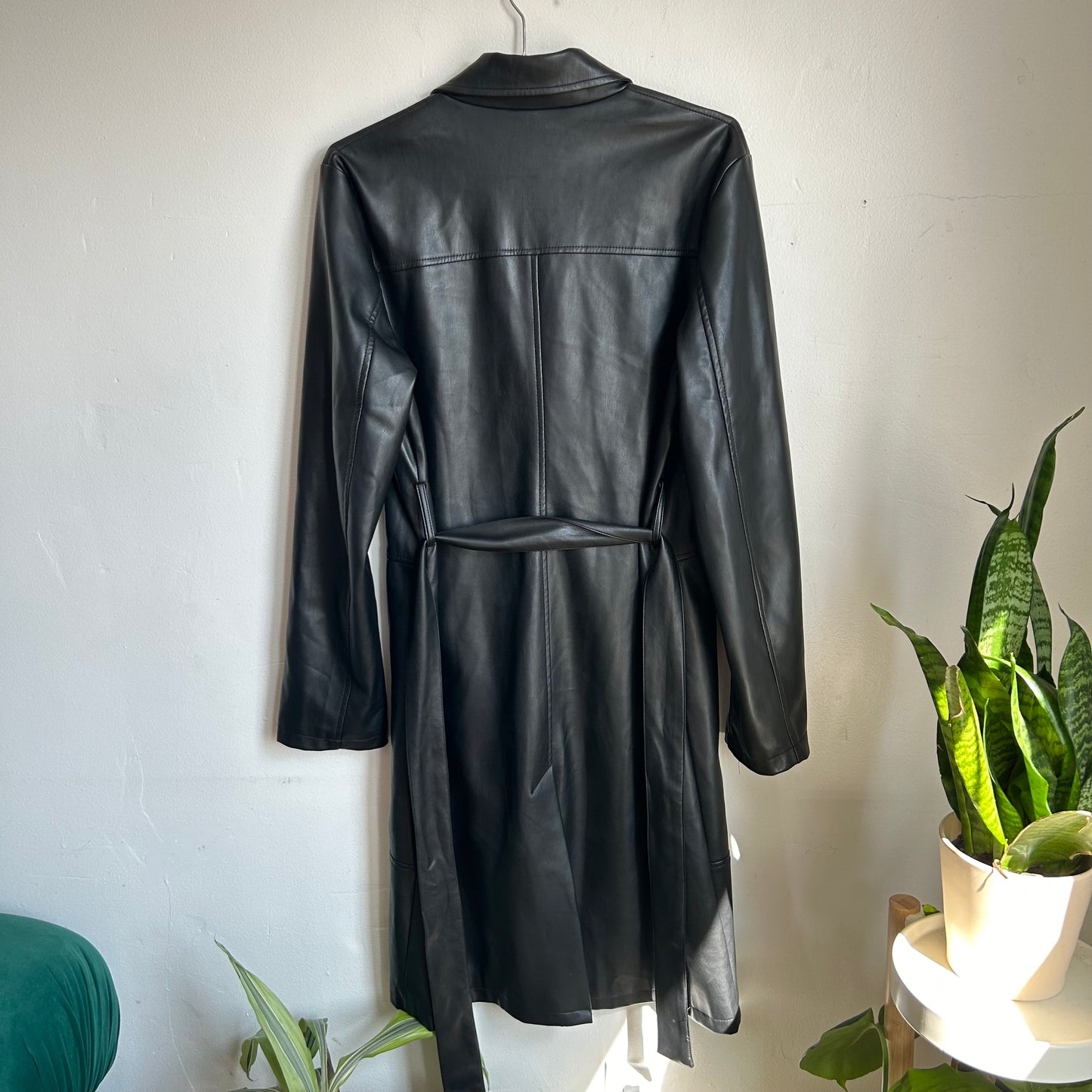 Y2K Tahari Black Leather Trenchcoat