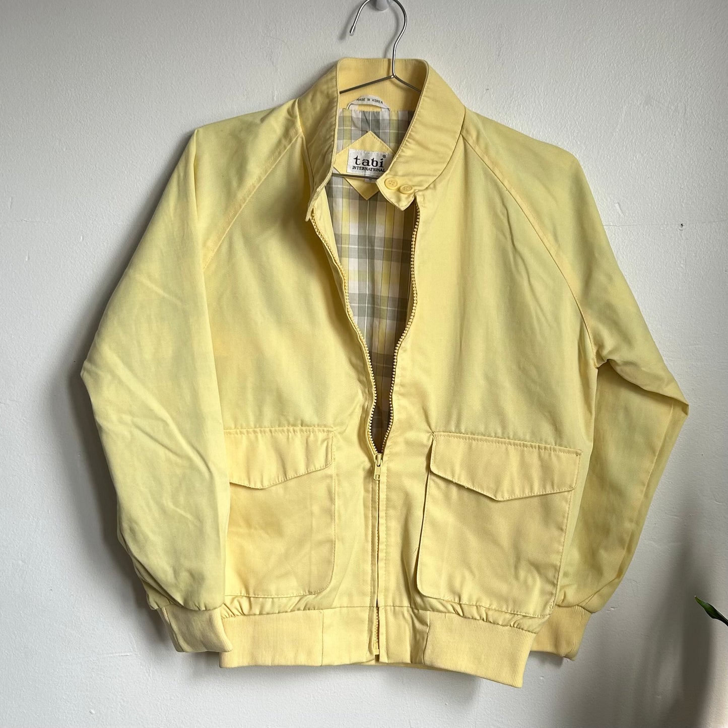 Classic Vintage Tabi Windbreaker