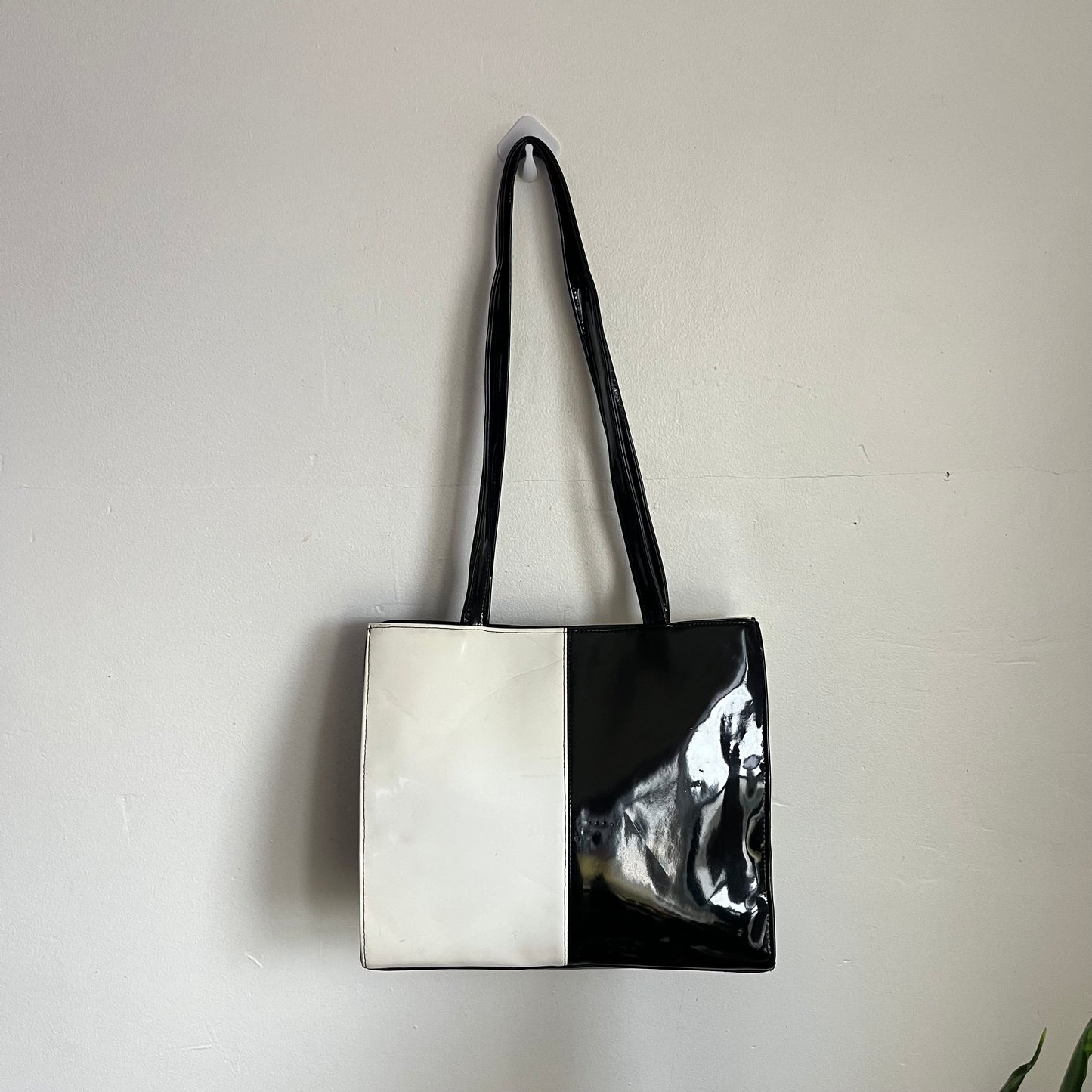 Black & White Tote Vinyl Purse